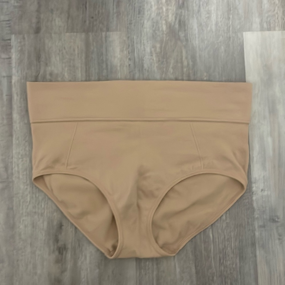 Skinny Girl Shaper